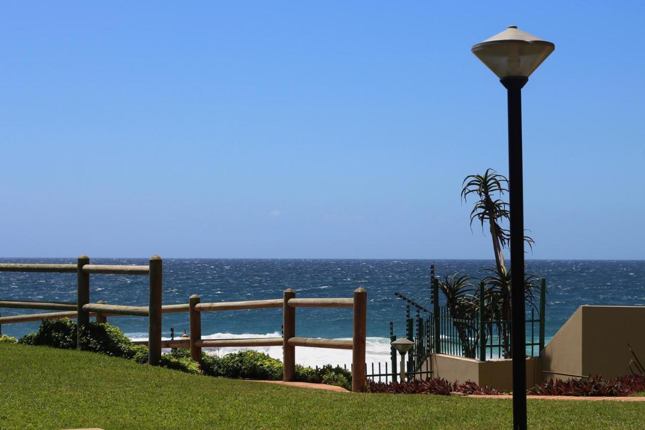 Sands Beach Breaks Beach Front Балито Екстериор снимка